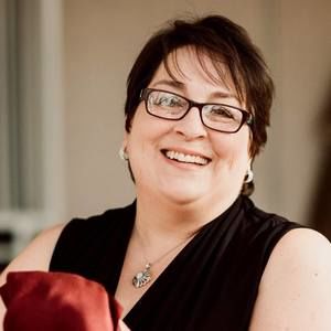 Meet your Posher, Paula